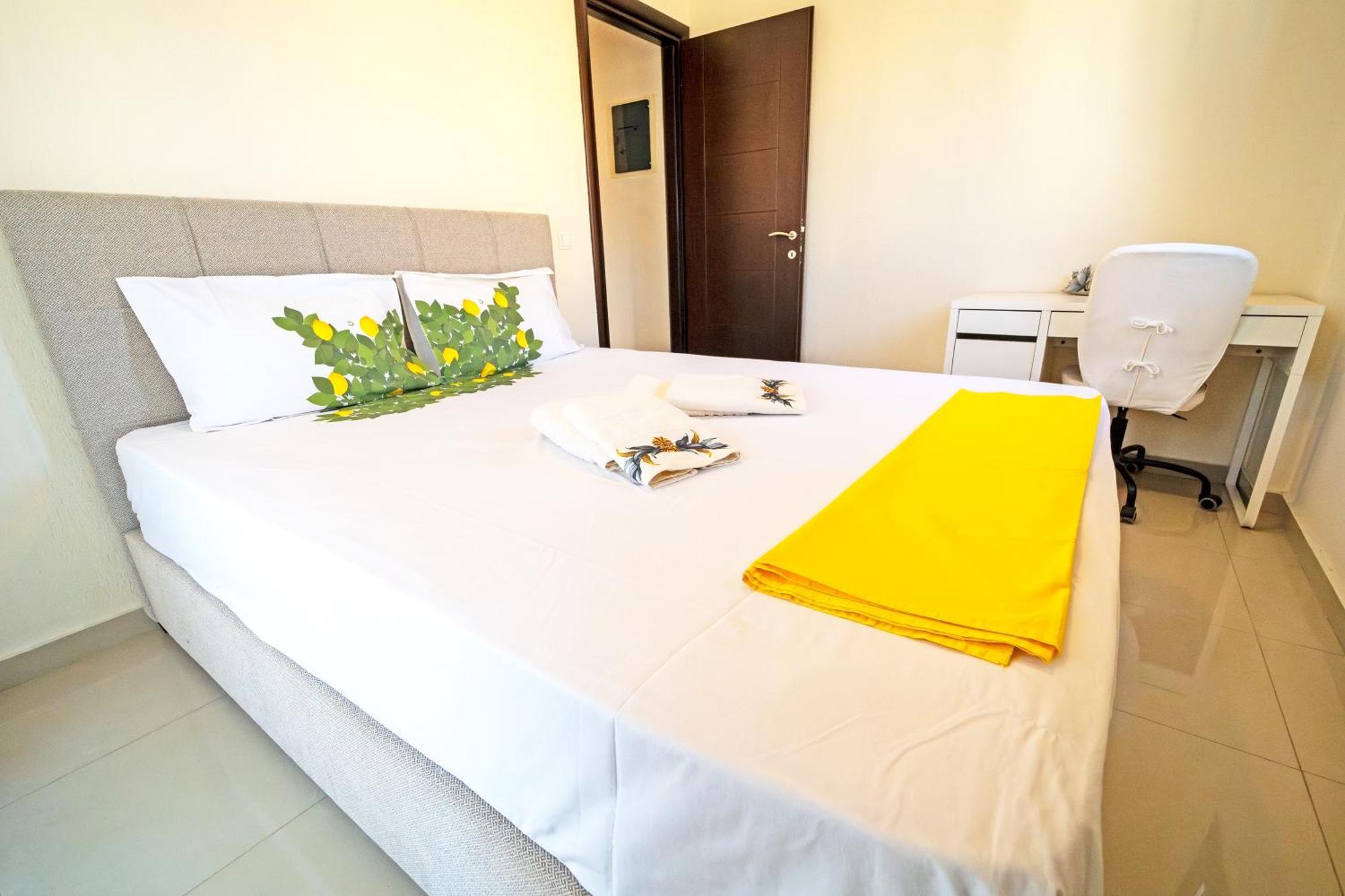 Luxury And Sunny Apartment 250 Mts From The Beach!! Peraia  Luaran gambar