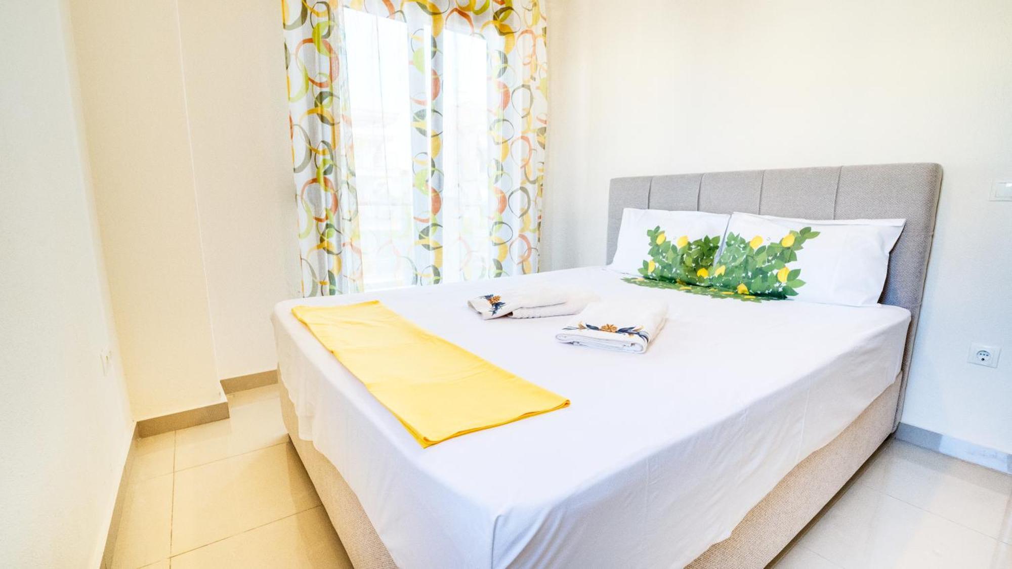 Luxury And Sunny Apartment 250 Mts From The Beach!! Peraia  Luaran gambar